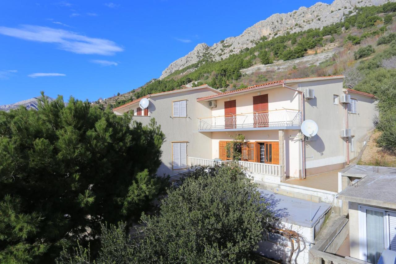 Apartments With A Parking Space Brela, Makarska - 18495 エクステリア 写真